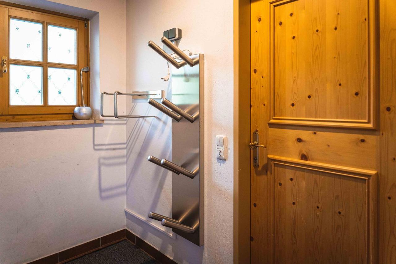 Chalet Crown Of The Alps By We Rent Zell am See Exteriör bild