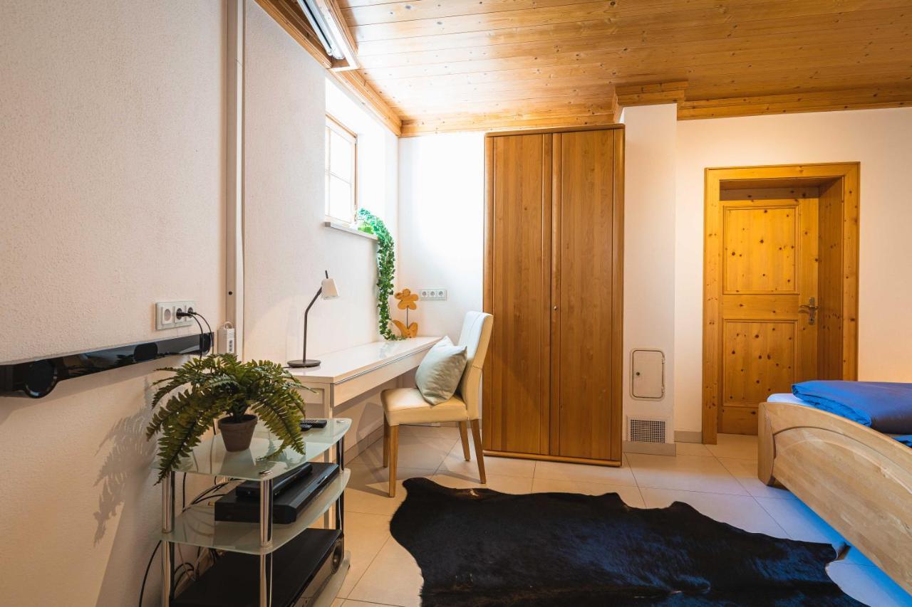 Chalet Crown Of The Alps By We Rent Zell am See Exteriör bild