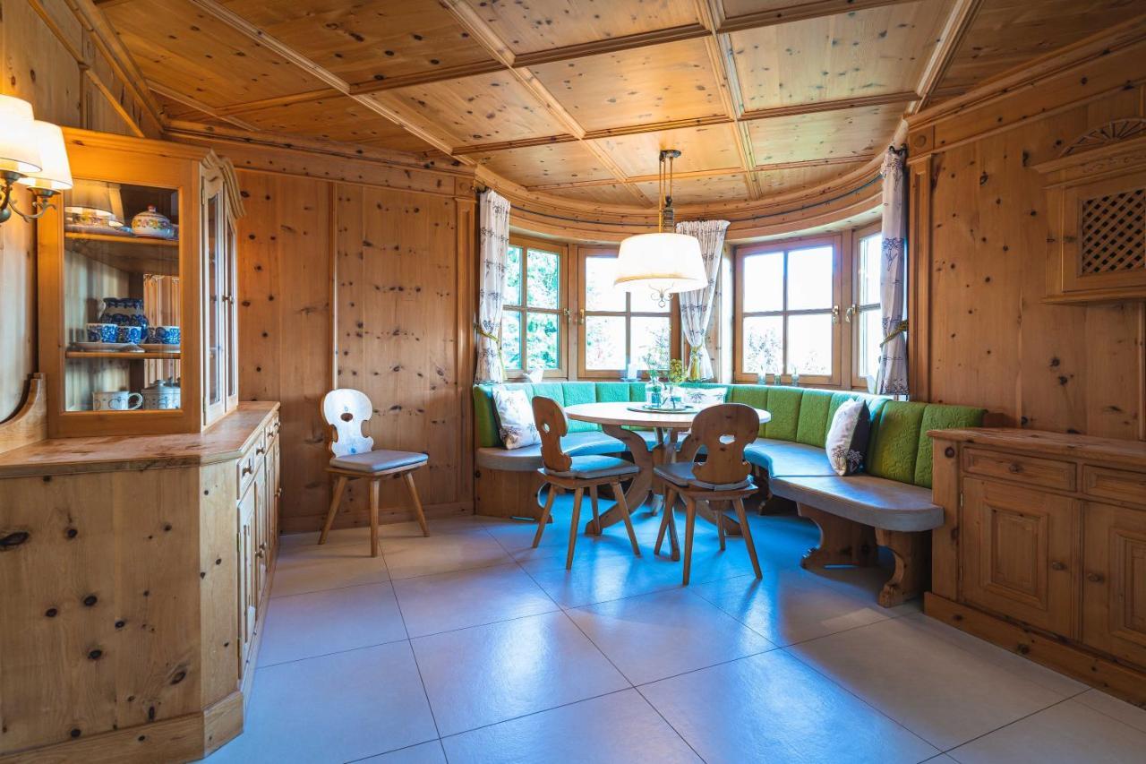 Chalet Crown Of The Alps By We Rent Zell am See Exteriör bild