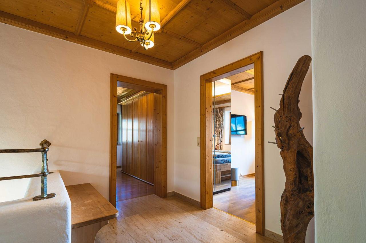 Chalet Crown Of The Alps By We Rent Zell am See Exteriör bild