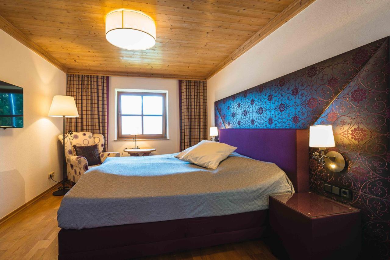 Chalet Crown Of The Alps By We Rent Zell am See Exteriör bild