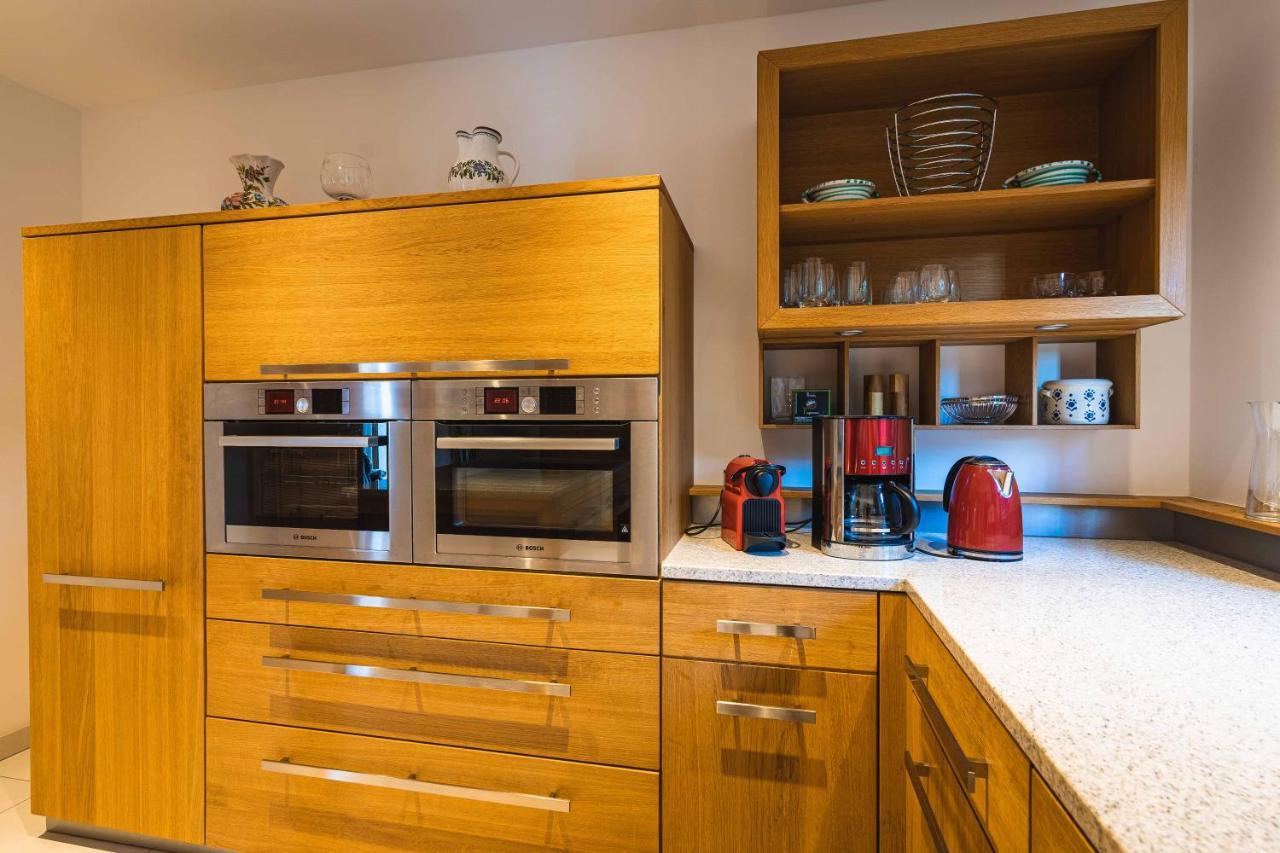 Chalet Crown Of The Alps By We Rent Zell am See Exteriör bild