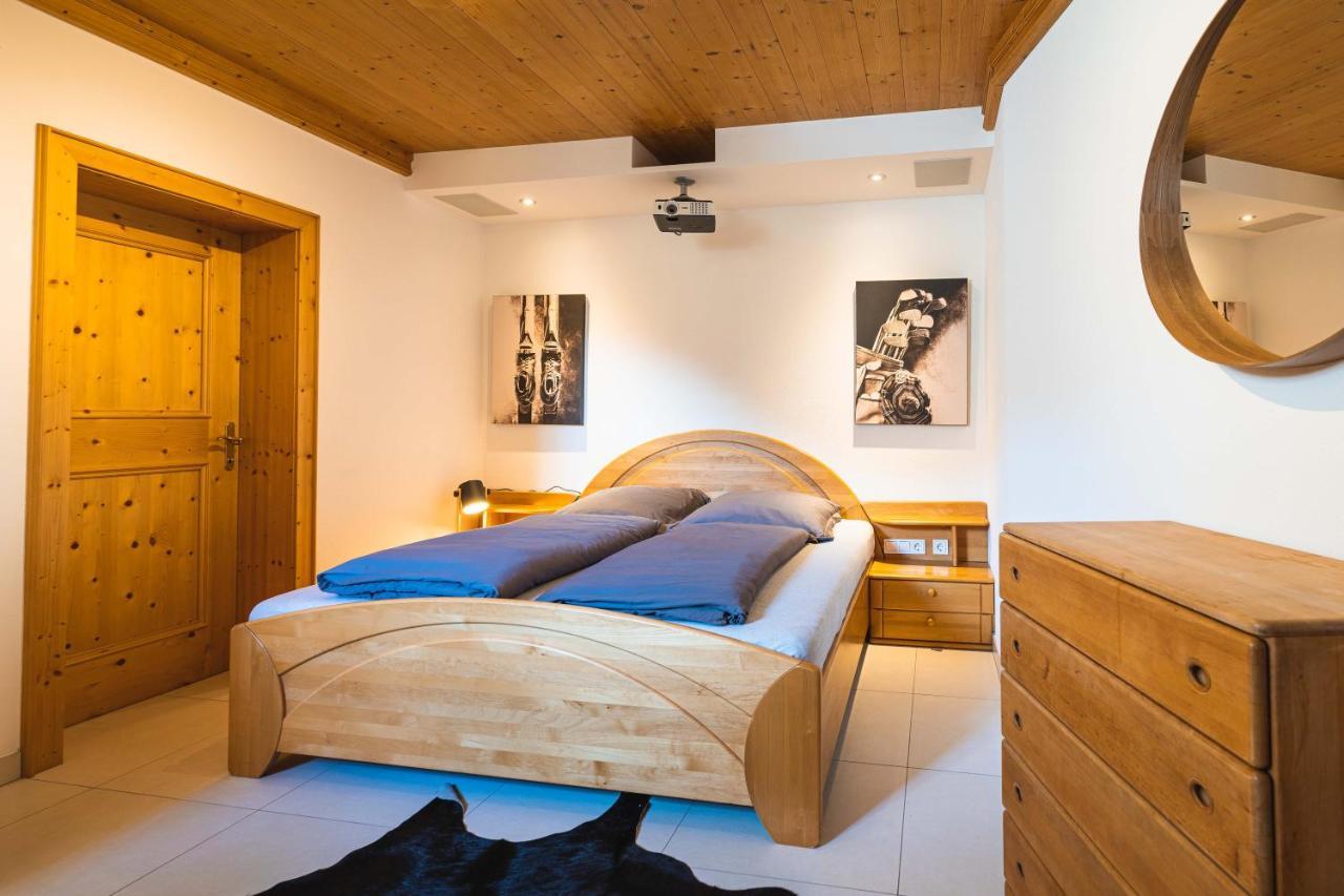 Chalet Crown Of The Alps By We Rent Zell am See Exteriör bild