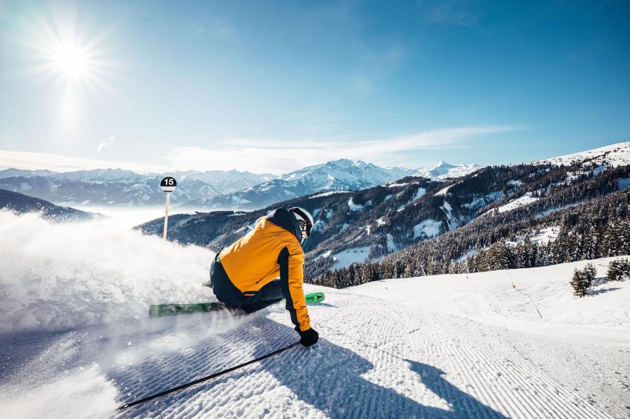 Chalet Crown Of The Alps By We Rent Zell am See Exteriör bild